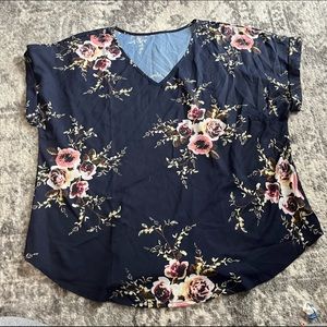 Floral Business Casual Top Plus Size
